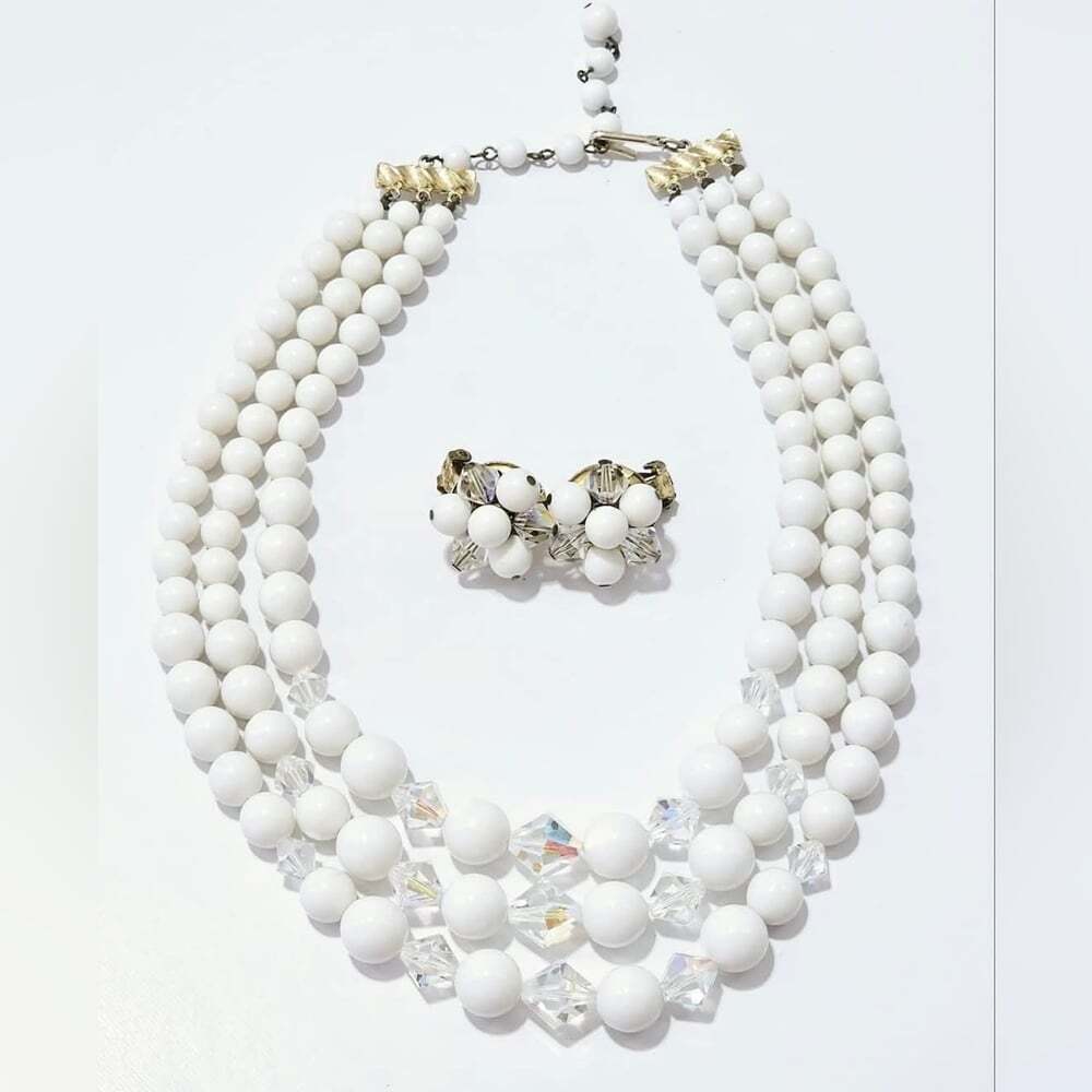 Elegant White Beaded Necklace and Earring Set